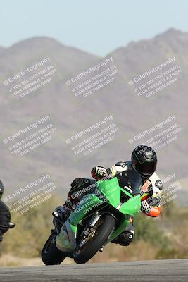 media/Dec-01-2025-Moto Forza (Mon) [[2daa91e15f]]/2-Intermediate Group/Session 2 Turn 9 Entry/